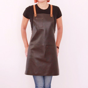 Leather apron BUFFALO for ladies dark brown