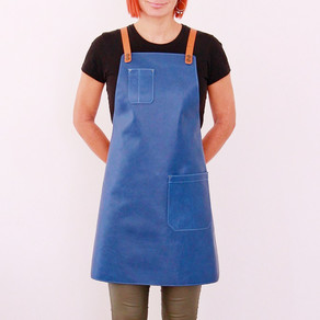 Leather apron BUFFALO for ladies blue jeans